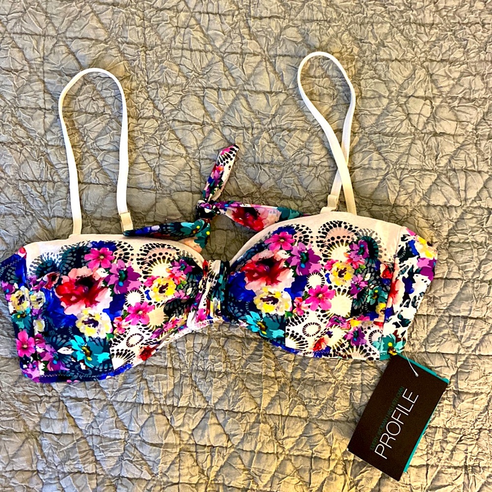 Bikini top